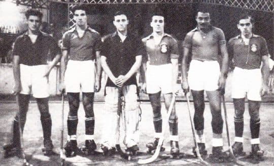 The game begins - 1946's - Image 1